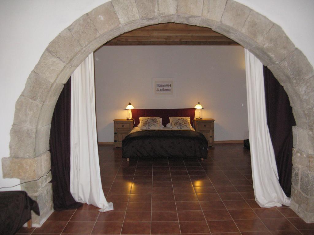 Hotel Mas Pelegri Seriñá Quarto foto